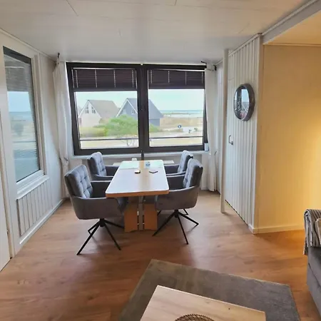 Kuestenseeschwalbe 5211 Marina Wendtorf